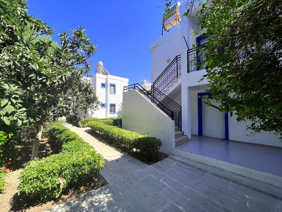 Ege Apartments Яликавак Екстер'єр фото
