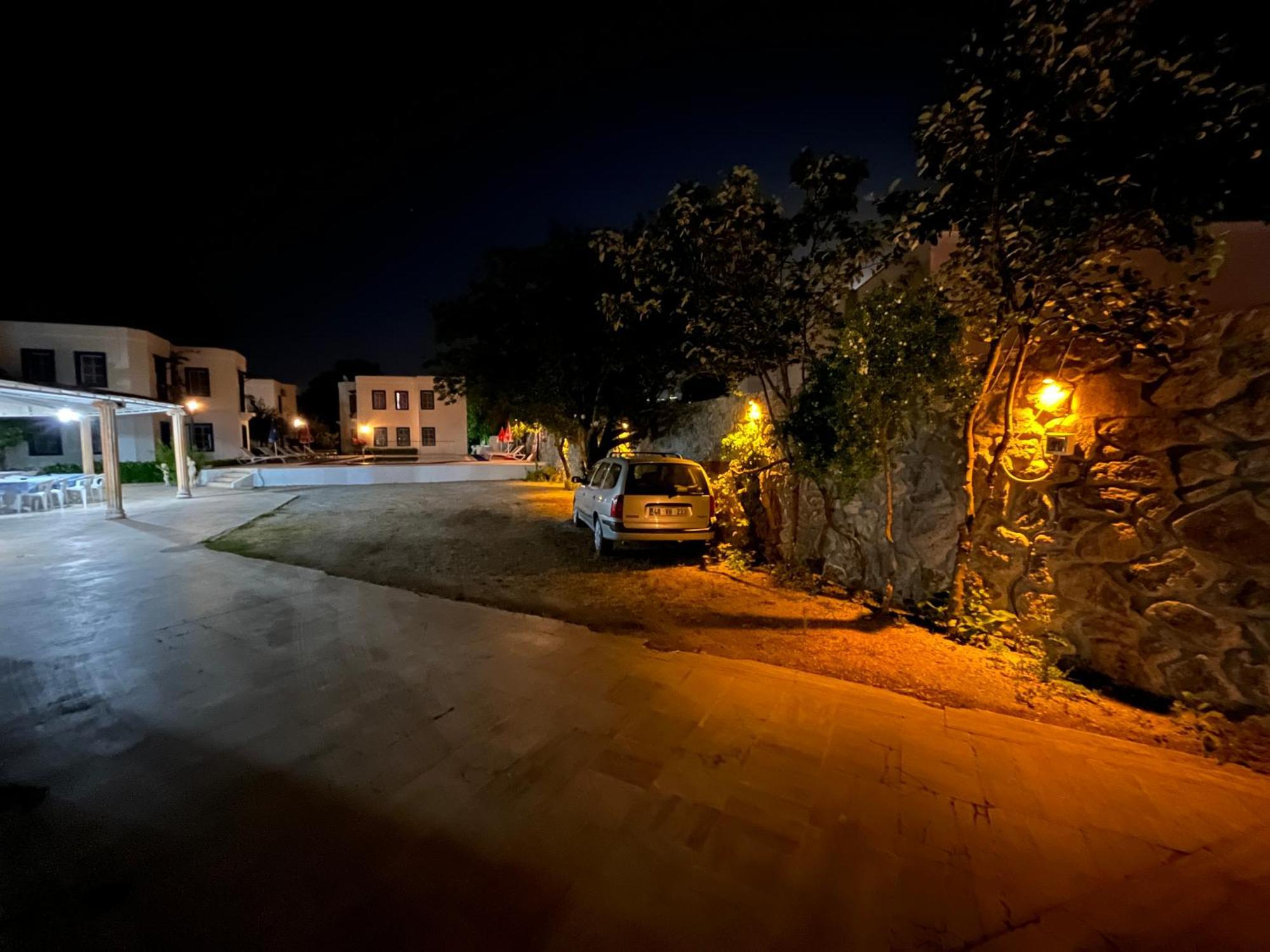 Ege Apartments Яликавак Екстер'єр фото